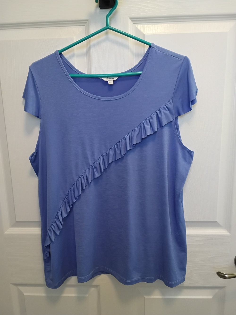 Reitmans Lavender Sleeveless Cap Top Shoulders With Diagonal Ruffle Size 2xl